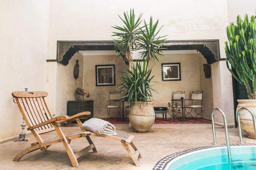 رياد Boustane 3*