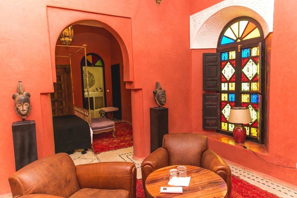 Boustane رياد