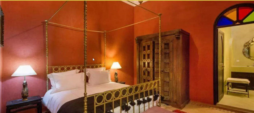 رياد Boustane 3*